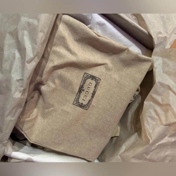 🎉HOST PICK🎉Gucci authentic platform slides.Lavender JumboGG, size 41.Worn once - Picture 5 of 5